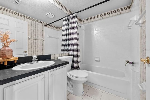 18908 FAIRWOOD COURT, Tampa, FL 33647