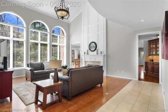 3177 Saint James Court, Oakland Charter Township, MI 48306