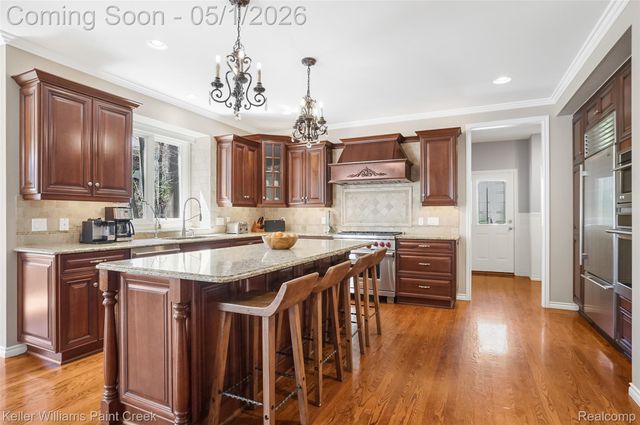 3177 Saint James Court, Oakland Charter Township, MI 48306