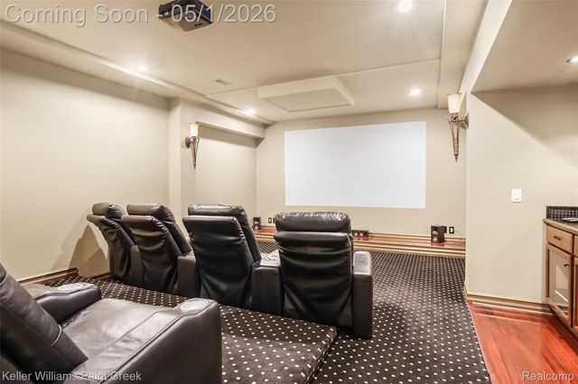 3177 Saint James Court, Oakland Charter Township, MI 48306