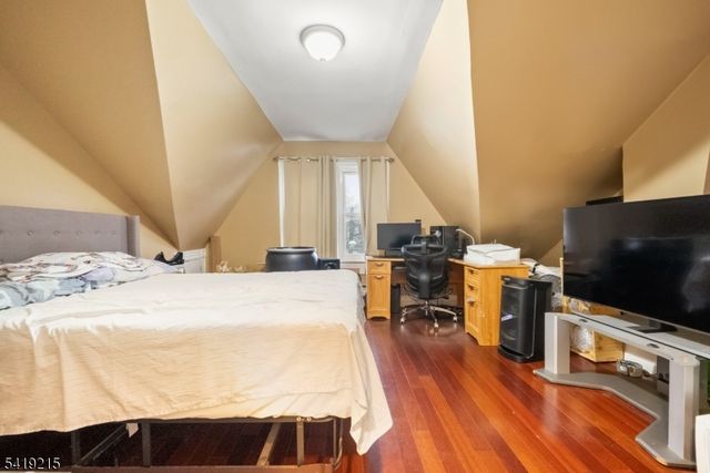 21 Olive St, Paterson City, NJ 07501