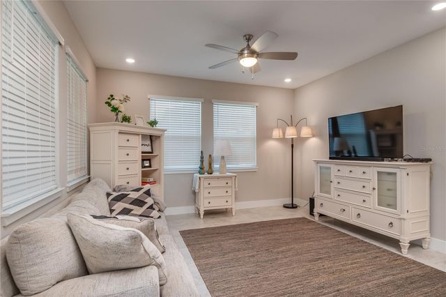 5333 NW 33RD PLACE, Ocala, FL 34482