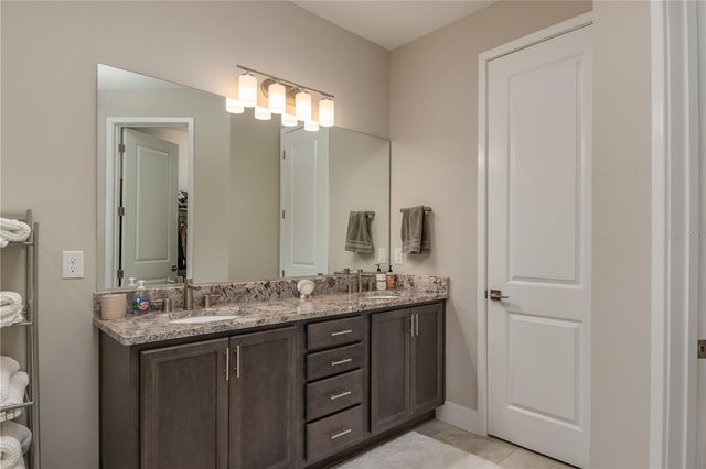 5333 NW 33RD PLACE, Ocala, FL 34482