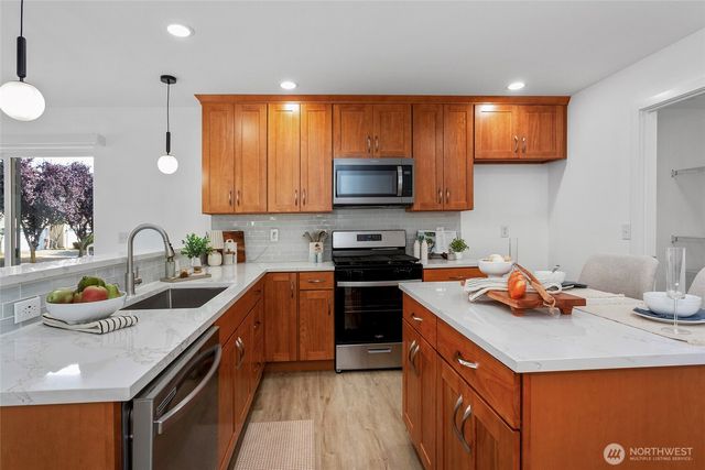 4014 153rd Place SE, Bothell, WA 98012