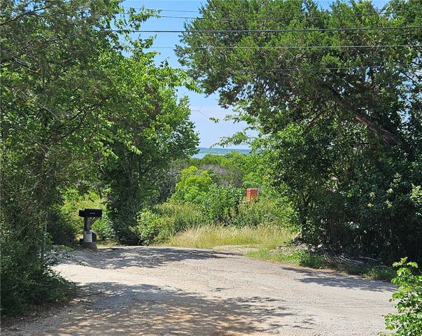 103 Canyon Drive, Whitney, TX 76692