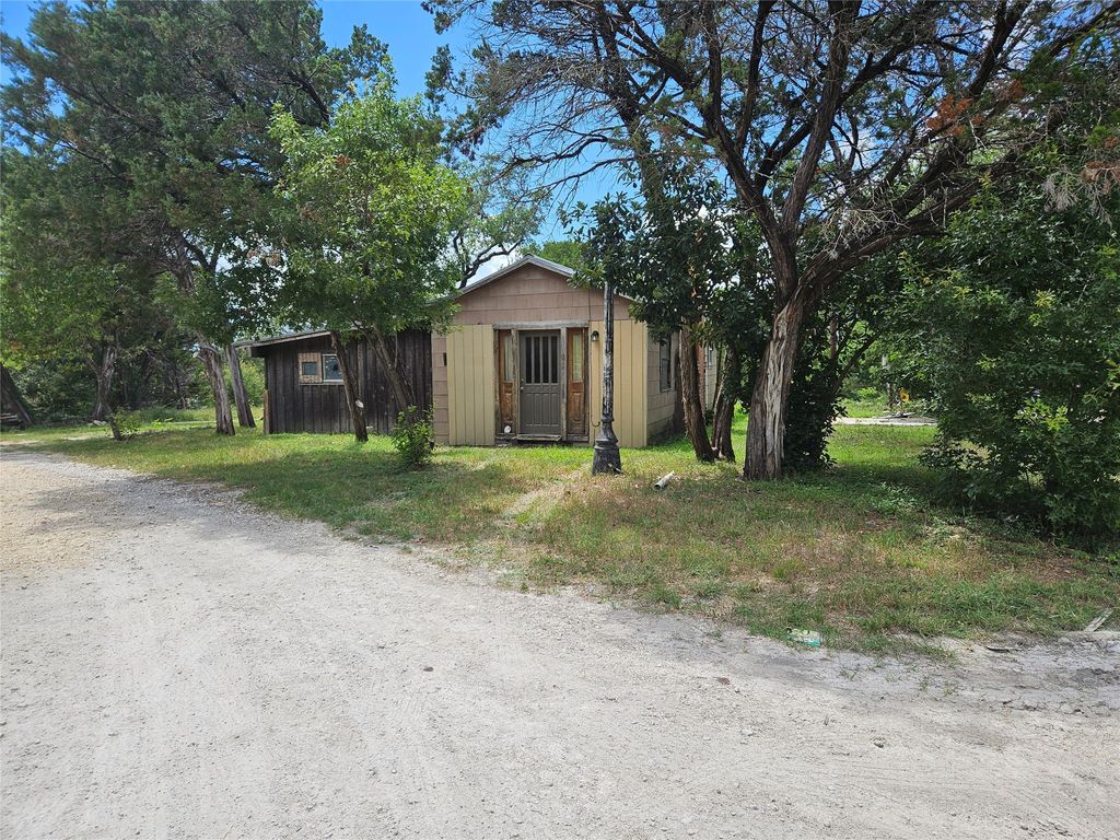 103 Canyon Drive, Whitney, TX 76692