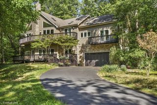 804 E Wilson Avenue, Beverly Shores, IN 46301
