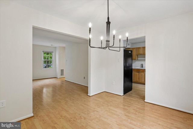 238 WATTS BRANCH PKWY, Rockville, MD 20850