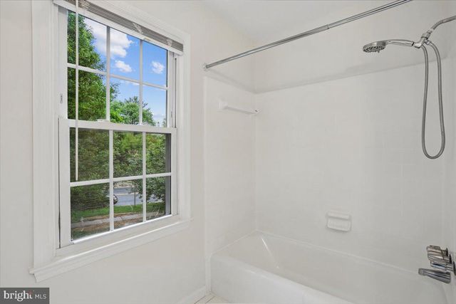 238 WATTS BRANCH PKWY, Rockville, MD 20850