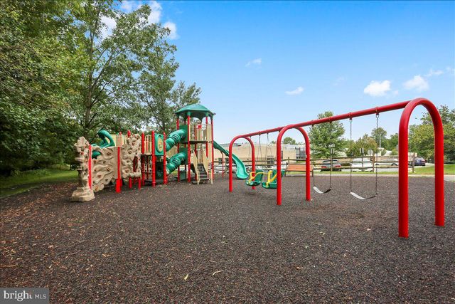 238 WATTS BRANCH PKWY, Rockville, MD 20850