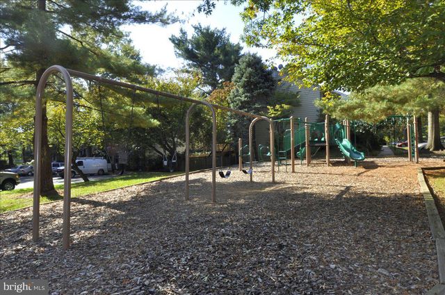 238 WATTS BRANCH PKWY, Rockville, MD 20850