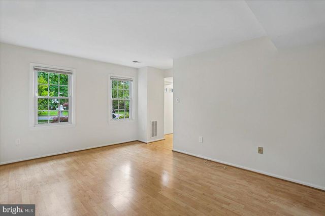 238 WATTS BRANCH PKWY, Rockville, MD 20850