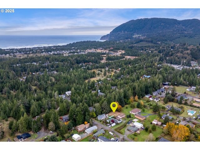 11000 SEAMONT Way, Nehalem, OR 97131