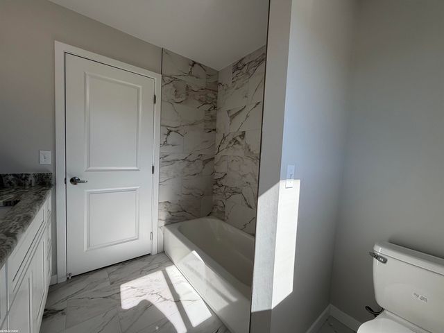 30343 Weathervane Woods Drive, New Haven, MI 48048