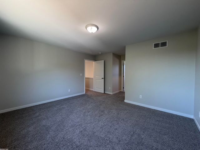 30343 Weathervane Woods Drive, New Haven, MI 48048