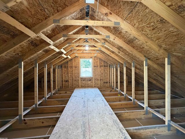 30343 Weathervane Woods Drive, New Haven, MI 48048