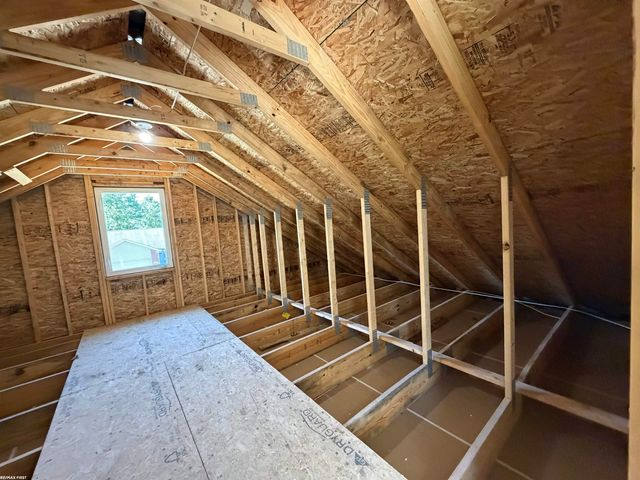 30343 Weathervane Woods Drive, New Haven, MI 48048