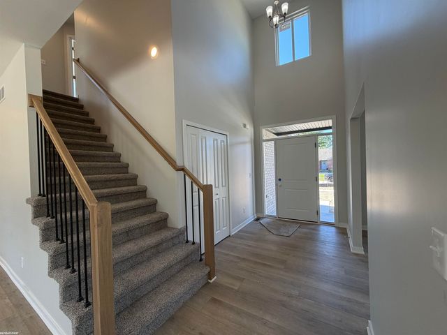 30343 Weathervane Woods Drive, New Haven, MI 48048