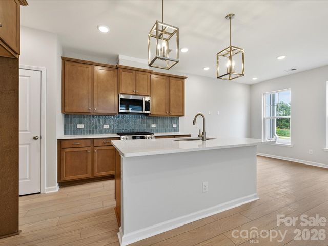 585 Cape Cod Way, Rock Hill, SC 29732