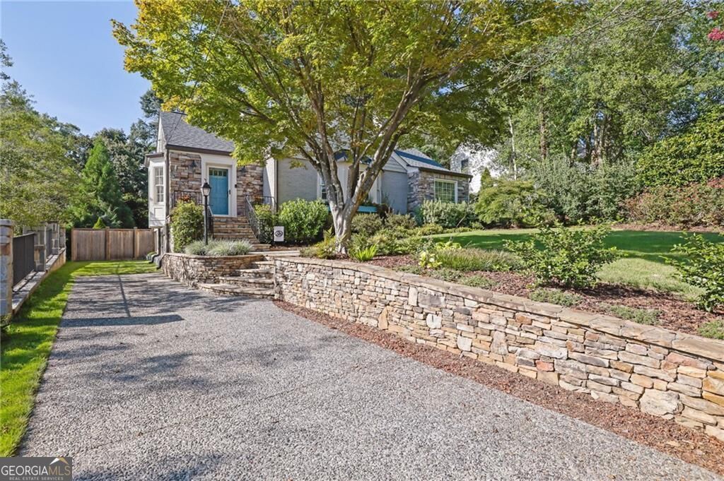 656 Darlington Road NE, Atlanta, GA 30305 — photo 3