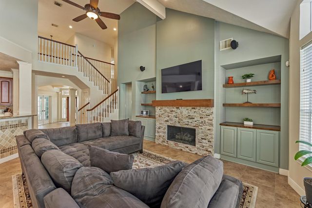 7627 Water Wood Trail, Humble, TX 77346