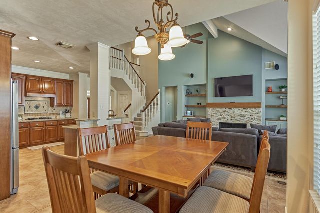 7627 Water Wood Trail, Humble, TX 77346