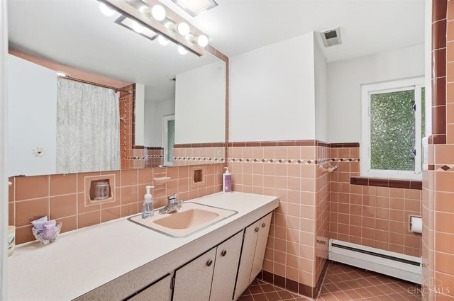 716 Shelley Drive, Batavia, OH 45103
