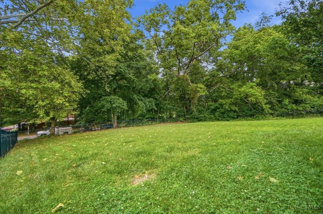 716 Shelley Drive, Batavia, OH 45103