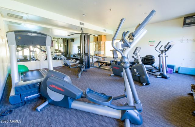 16800 E EL LAGO Boulevard 2063, Fountain Hills, AZ 85268