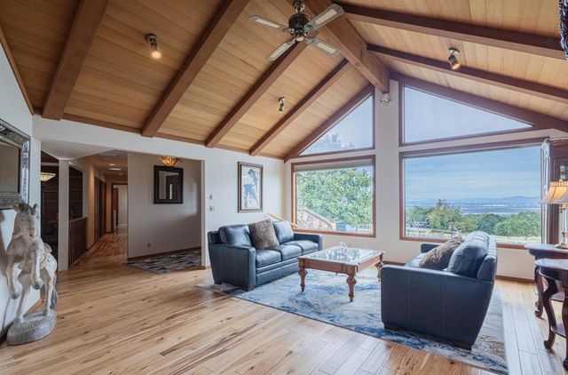 310 Mesa Road, Salinas, CA 93908