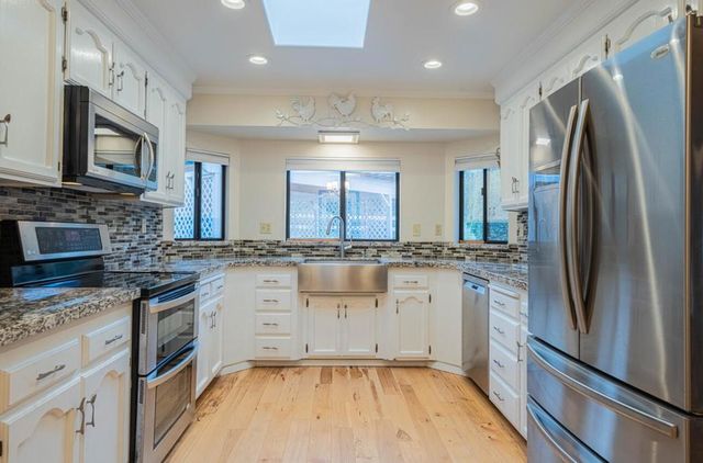 310 Mesa Road, Salinas, CA 93908