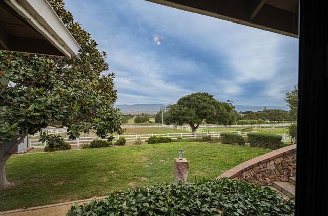 310 Mesa Road, Salinas, CA 93908