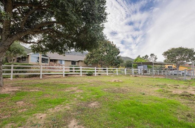 310 Mesa Road, Salinas, CA 93908