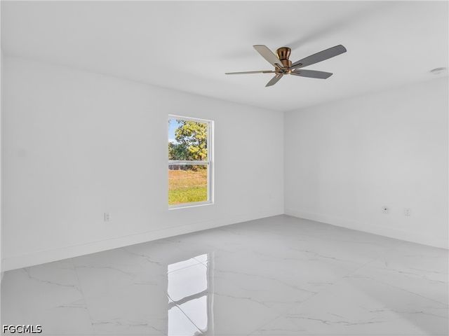 814 Milano AVE S, Lehigh Acres, FL 33974