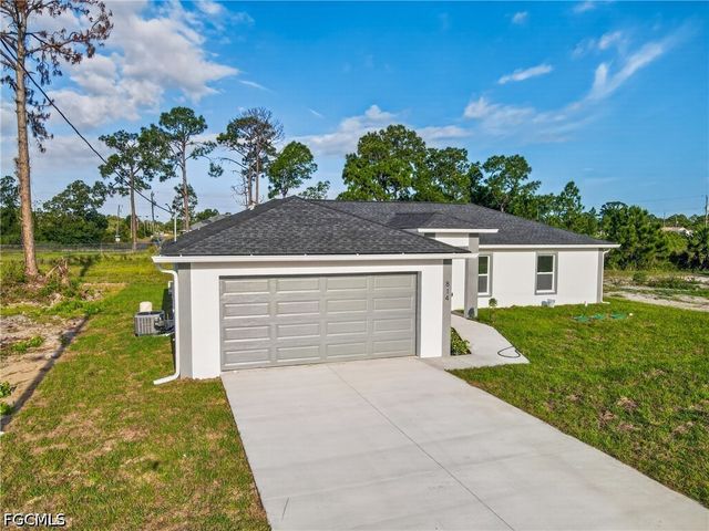814 Milano AVE S, Lehigh Acres, FL 33974