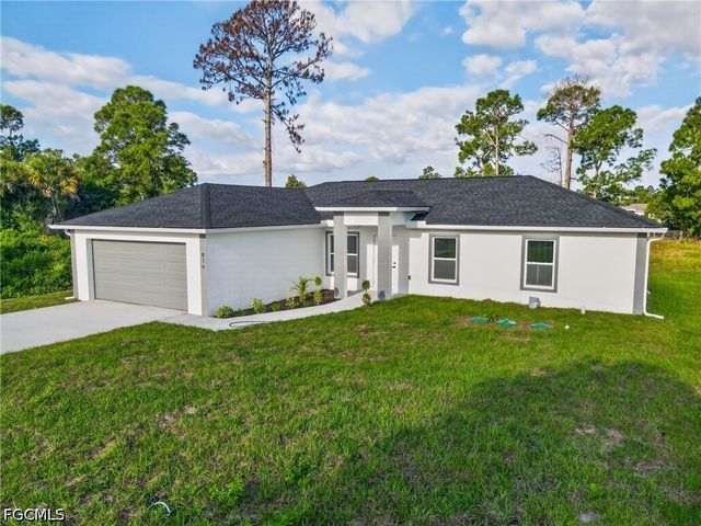 814 Milano AVE S, Lehigh Acres, FL 33974