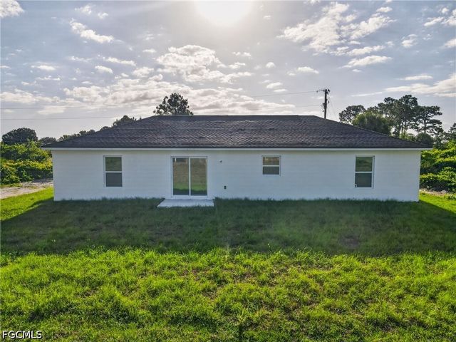 814 Milano AVE S, Lehigh Acres, FL 33974