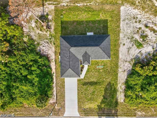 814 Milano AVE S, Lehigh Acres, FL 33974