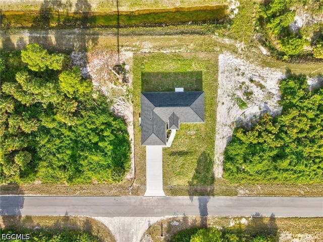 814 Milano AVE S, Lehigh Acres, FL 33974