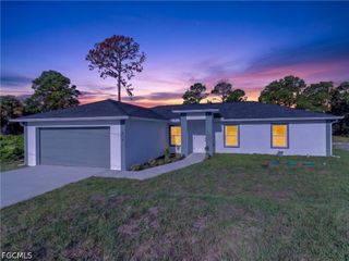 814 Milano AVE S, Lehigh Acres, FL 33974