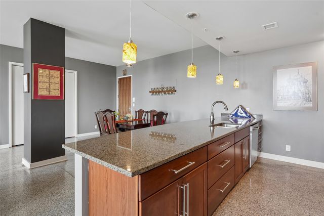 418 6th Avenue 1104, Des Moines, IA 50309