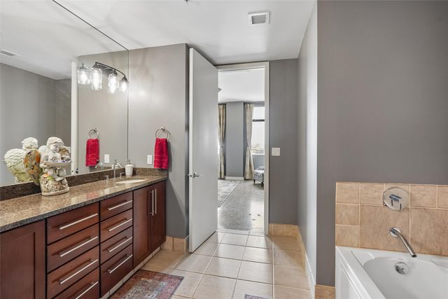 418 6th Avenue 1104, Des Moines, IA 50309