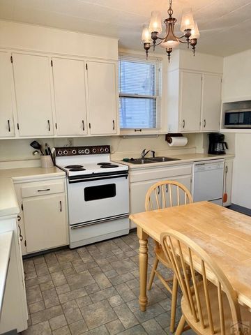 602 Belleview Ave, La Junta, CO 81050