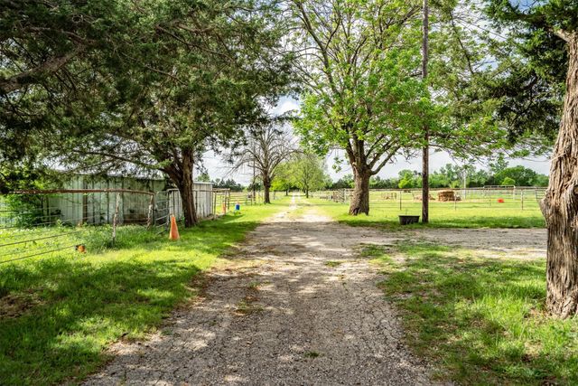 3135a County Road 427, Anna, TX 75409