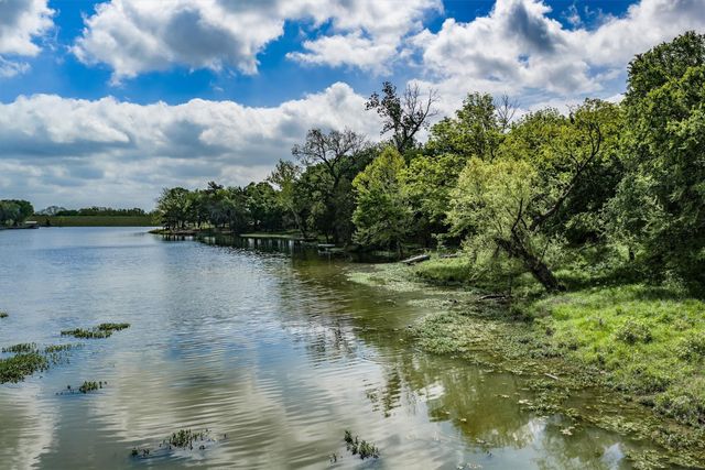 3135a County Road 427, Anna, TX 75409