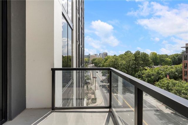 2425 Peachtree Road NE 511, Atlanta, GA 30305