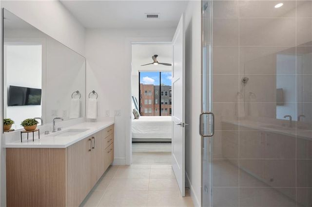 2425 Peachtree Road NE 511, Atlanta, GA 30305
