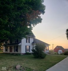 5014 N 75 W, Whiteland, IN 46184