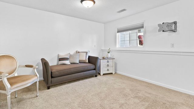 11610 Louisiana Avenue N, Champlin, MN 55316
