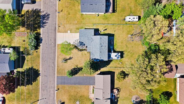 11610 Louisiana Avenue N, Champlin, MN 55316